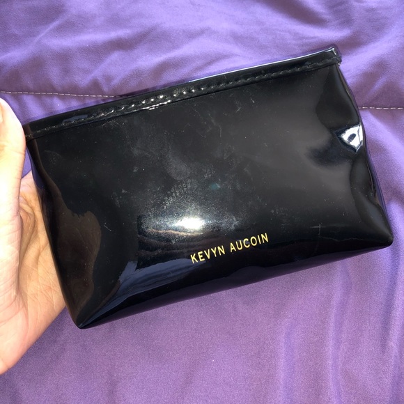 Kevyn Aucoin makeup bag - Picture 1 of 5